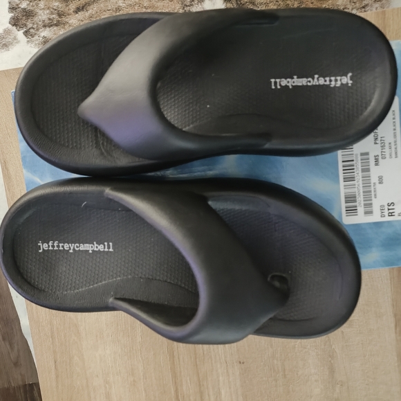 Shoes - Picture 2 of 2